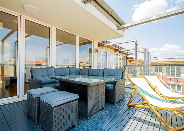 Luxury With Balcony In Downtown Budapesta