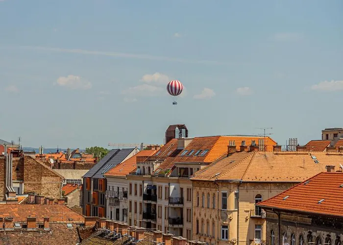 Apartament Luxury With Balcony In Downtown *