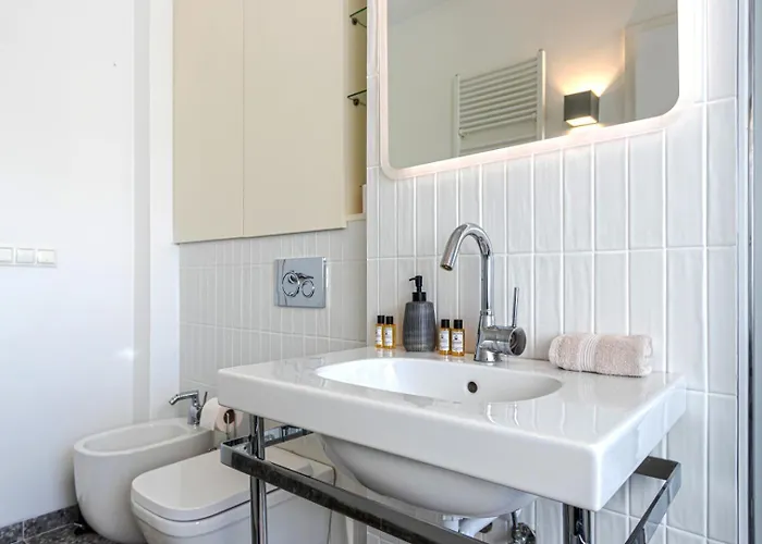 شقة Luxury With Balcony In Downtown