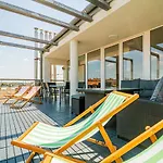 Apartament Luxury With Balcony In Downtown